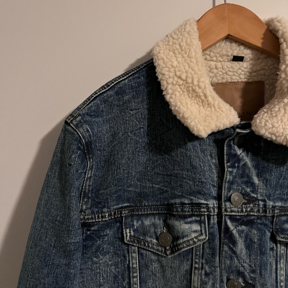 American Eagle Trucker Jean jacket Size M - Picture 3 of 4